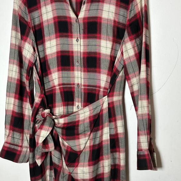 Untuckit Plaid Rachel Wrap Dress Red‎ & Black Plaid Womans 6 - Picture 6 of 14